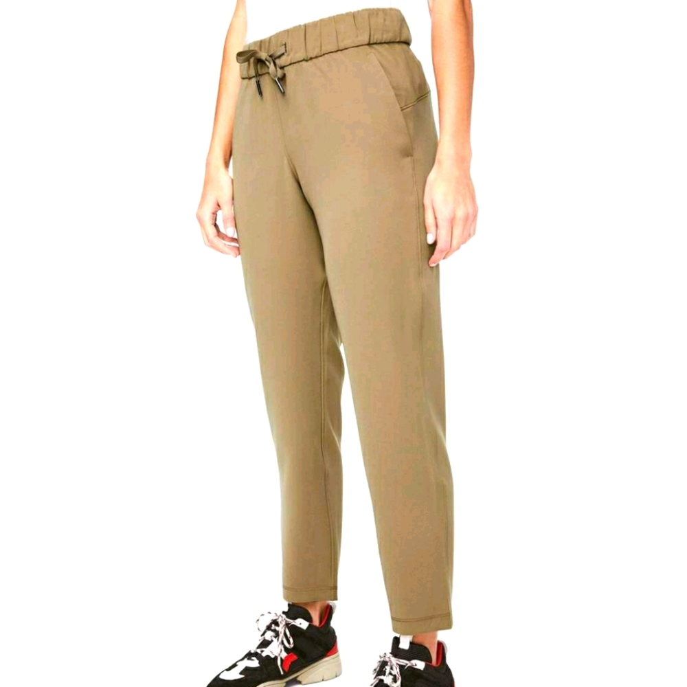 Lululemon on the fly trousers - 28 Inches